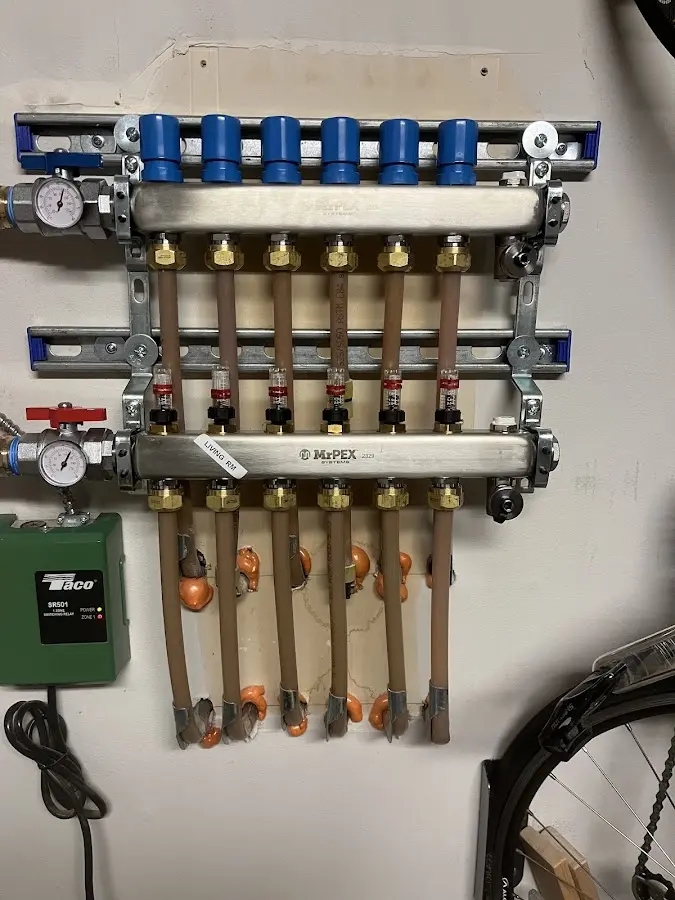 Plumber performing Gas Leak Detection at a residential property in Combined Locks